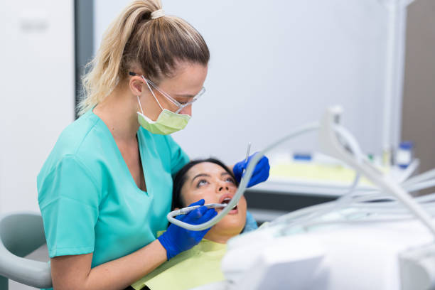 Best Emergency Wisdom Tooth Extraction in Northwoods, MO